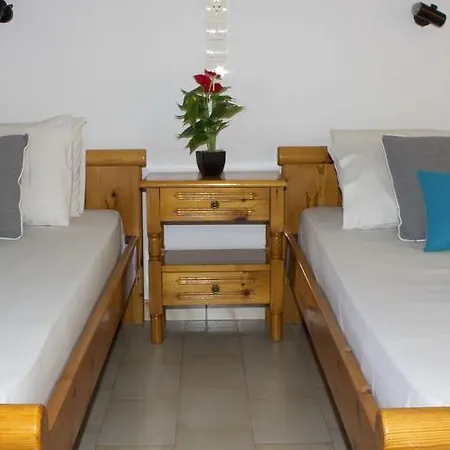 Aparthotel Litsa 2*