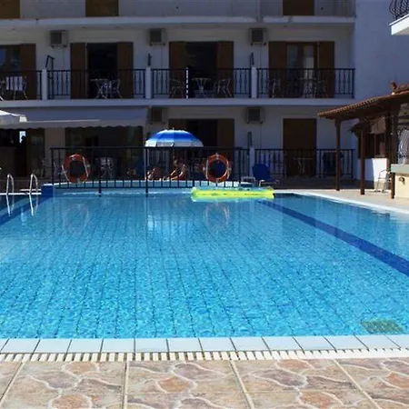 Litsa Aparthotel 2*